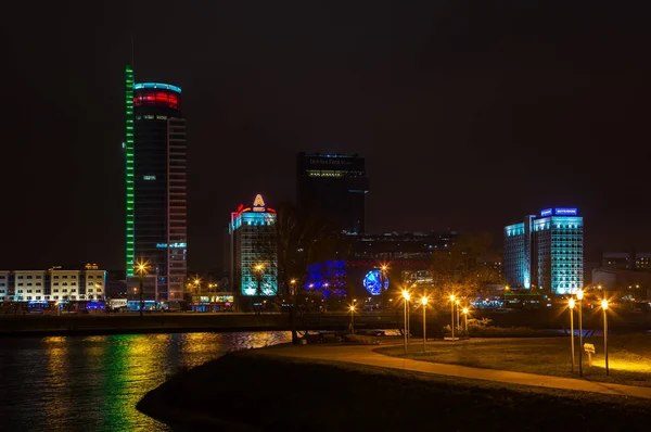 Cidade 19.11.2016 ano de Minsk, Avenida Pobediteley — Fotografia de Stock