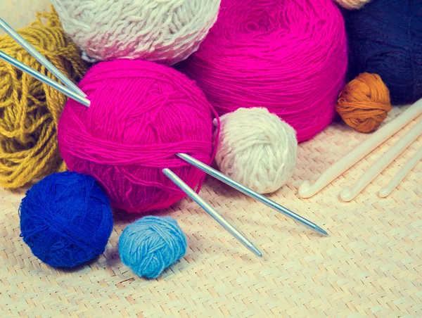 wool balls for knitting