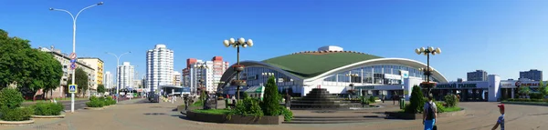 Minszk, Fehéroroszország, Komarovszkij piac — Stock Fotó