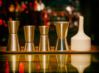 Ölçme fincan, ARABUL ayarı, bar