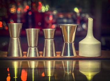 Ölçme fincan, ARABUL ayarı, bar
