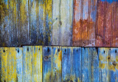 Eski ahşap kalasların dokusu