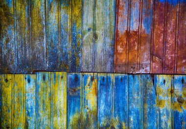 Eski ahşap kalasların dokusu