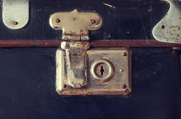 古いスーツケース、フラグメント — ストック写真