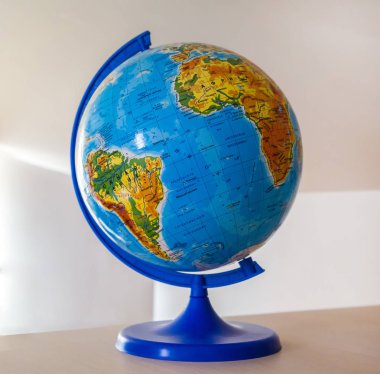 Küre, dünya bir kopyasını