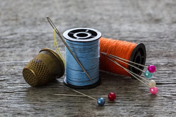 Швейное оборудование, инструменты — стоковое фото