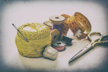 Konu dikiş, bobinler