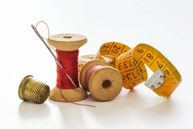 Konu dikiş, bobinler