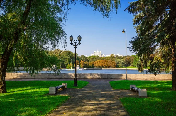 Belarus, Minsk, şehir manzarası