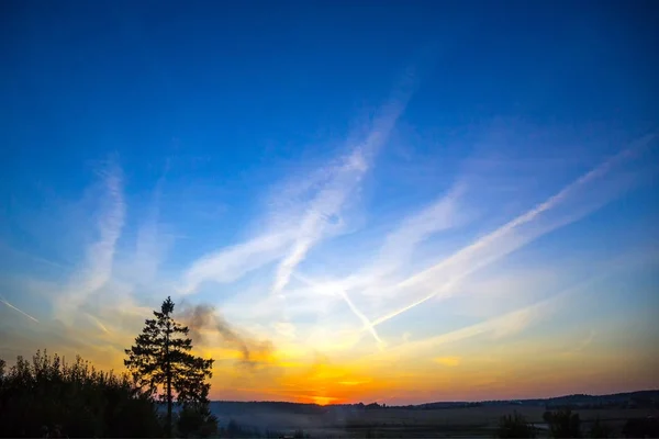 Il colore del cielo al tramonto — Foto Stock