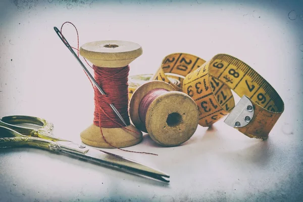 Dikiş aksesuarları, Araçlar