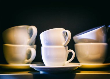 Bardak ve tabak, yemekler