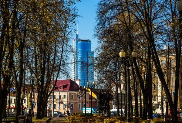 Minsk, kota musim gugur — Stok Foto
