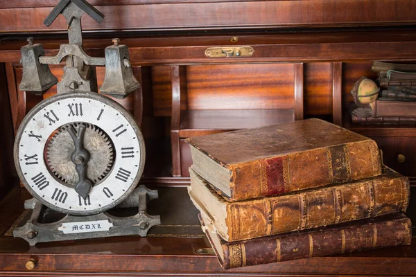 Old Clock Shelf Old Books Royalty Free Stock Images