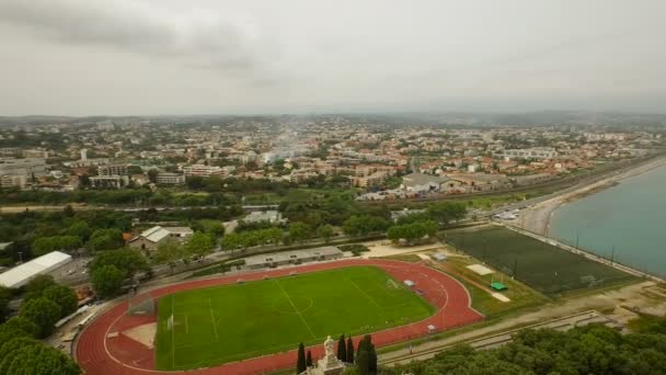 Flygande över Le Fort Carre — Stockvideo