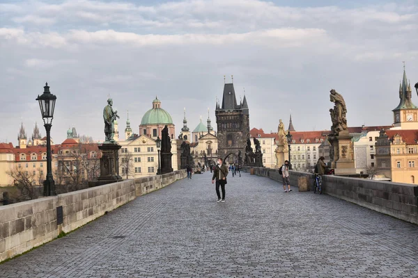 Прага Чехия Марта 2020 Года Карлов Мост Время Карантина Вызванного — стоковое фото