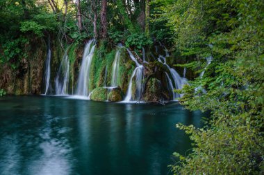Hırvatistan 'daki Plitvice Göllerinin Şelaleleri