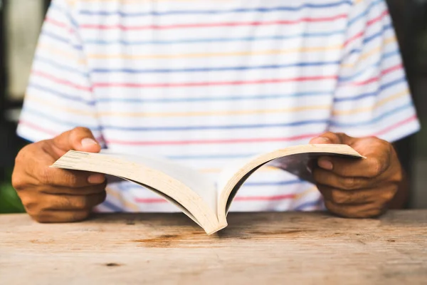Close Man Reading Book — Stock Photo, Image