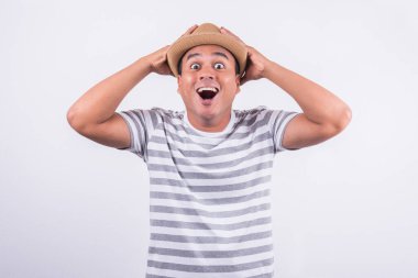 Mutlu Asyalı genç bir adamın portresi