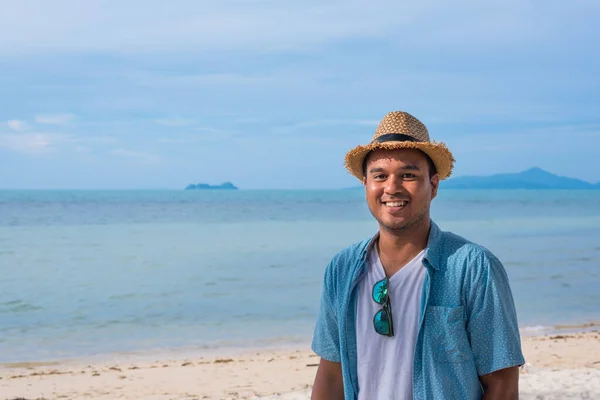 Happy Young Man Tropical Beach — Stock Photo, Image