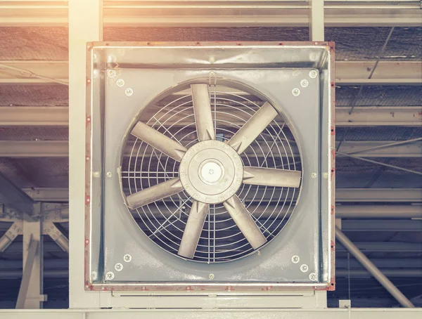 Grande industria dei ventilatori — Foto Stock