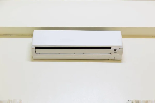 Air conditioner machine — Stockfoto