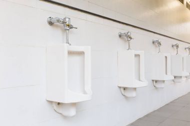 Pisuar kiremit duvar