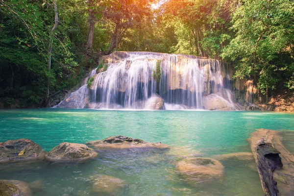 Erawan waterfall thailand — Stock Photo, Image