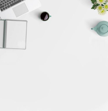 Evde bilgisayar başında çalışmak en iyisidir.