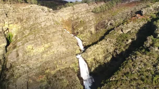 Video Von Wasserfall Landschaft — Stockvideo