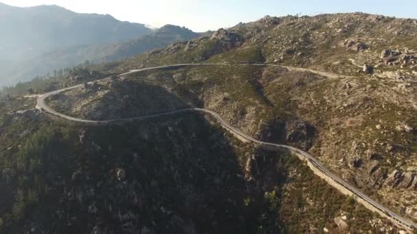 Estrada Serpentina Montanha — Vídeo de Stock