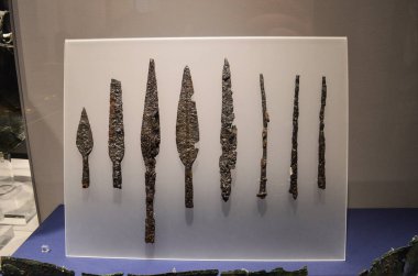 Antik İtalya 'nın kazıları. Eski zamanların savaşçılarının silahları. Roma