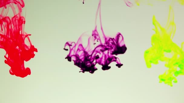 Difusión explosiva de tinta de pintura colorida abstracta — Vídeos de Stock