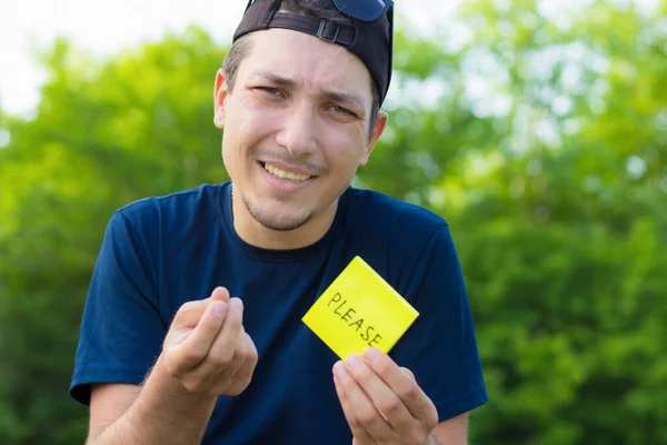 Jeune Homme Tient Autocollant Dans Ses Mains Avec Inscription Vous — Photo