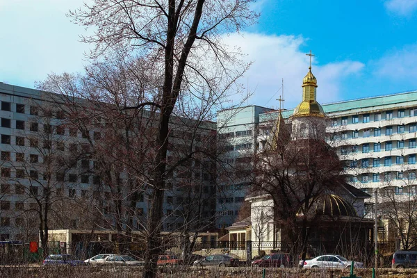 Balti Moldawien März 2020 Staatliche Poliklinik Kirche Und Friedhof — Stockfoto