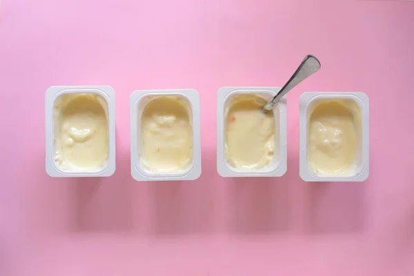 Cibo Minimale Nello Stile Concetto Cibo Minimo Yogurt Una Tazza — Foto Stock