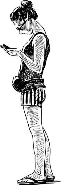 Эскиз молодой женщины со смартфоном
