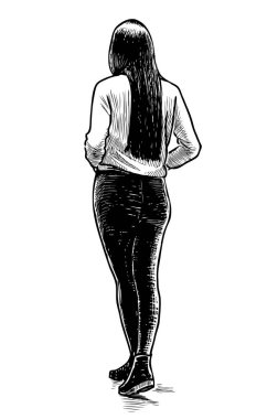 Uzun siyah saçlı, pusuda bekleyen genç bir kız resmi.