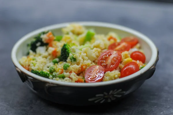Mâncare Proaspătă Delicioasă Broccoli Cous Cous — Fotografie, imagine de stoc