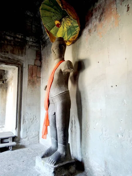 カンボジアのアンコールワット寺院の彫刻シリーズ — ストック写真