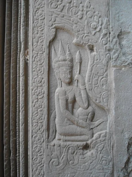 アンコールワットカンボジアの石の彫刻アジアIndochina Siem収獲 — ストック写真