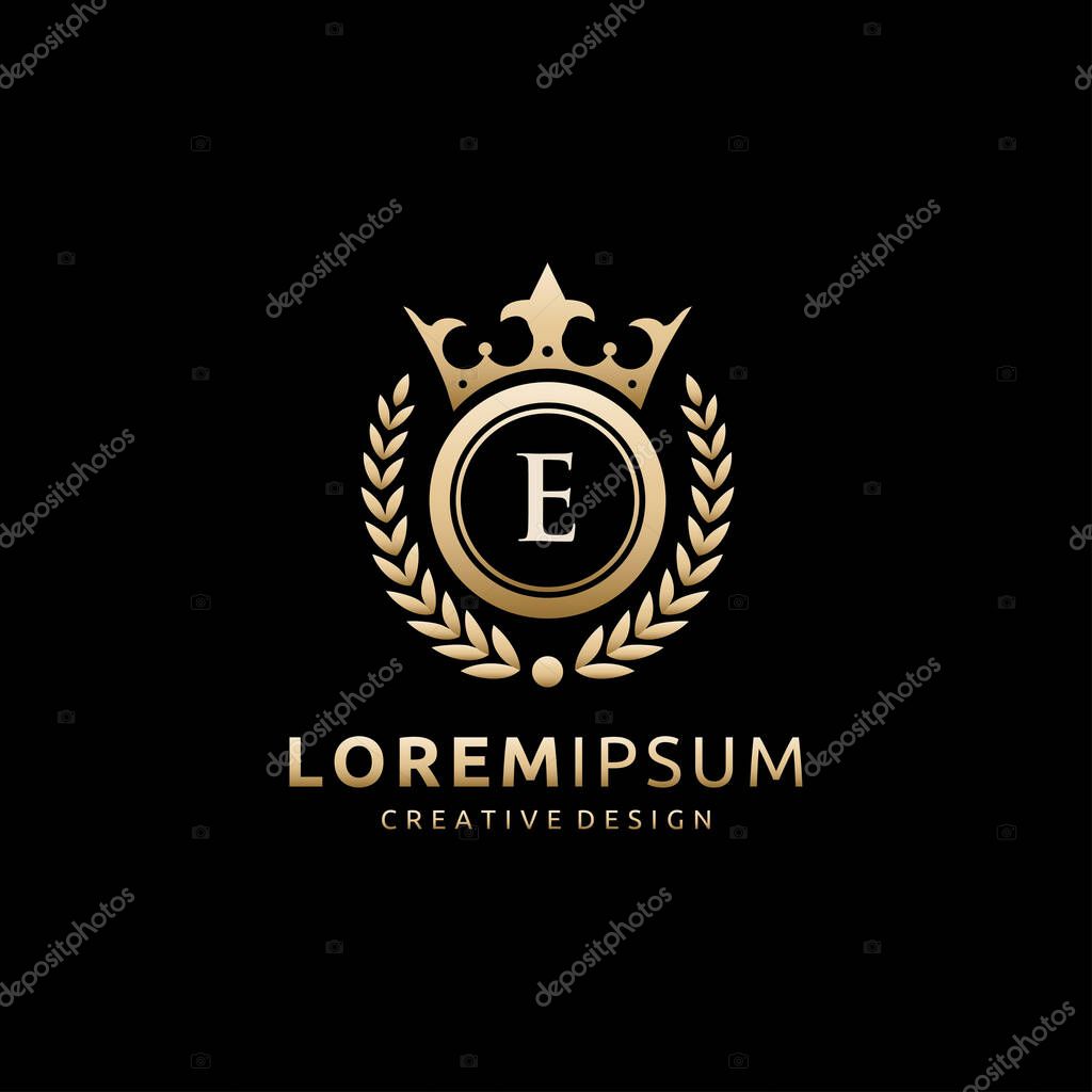 Royal Queen E Letter Gold Logo