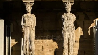 Acropolis Caryatids antik mermer heykelleri 