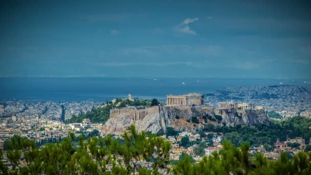 Vista do antigo Parthenon em Acropolis Hill, na Grécia — Vídeo de Stock