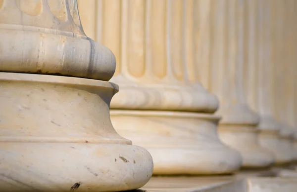 Close-Up a Classic Greek Architectural Columns. Contexto . —  Fotos de Stock