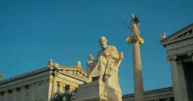 Büyük Yunan Scholar Platon antik Mermer heykel yavaş yaklaşım.
