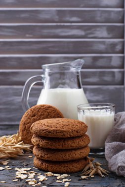  Sütlü yulaf ezmeli kurabiye