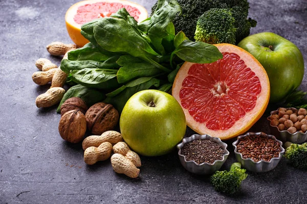 Grönsaker, frukter, frön och nötter — Stockfoto