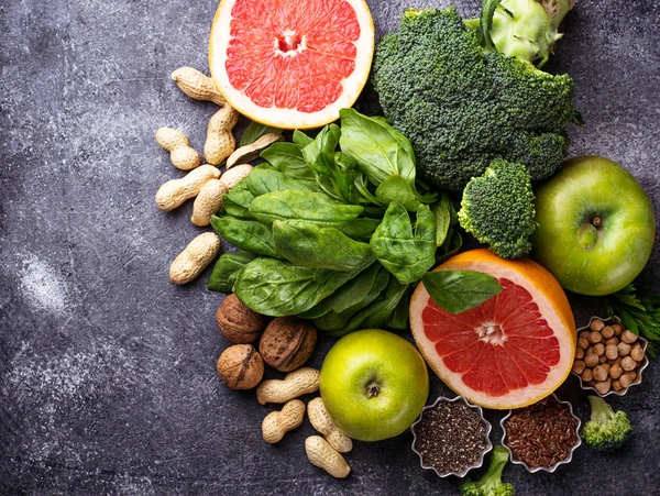 Grönsaker, frukter, frön och nötter — Stockfoto