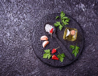 yemek pişirmek için baharat